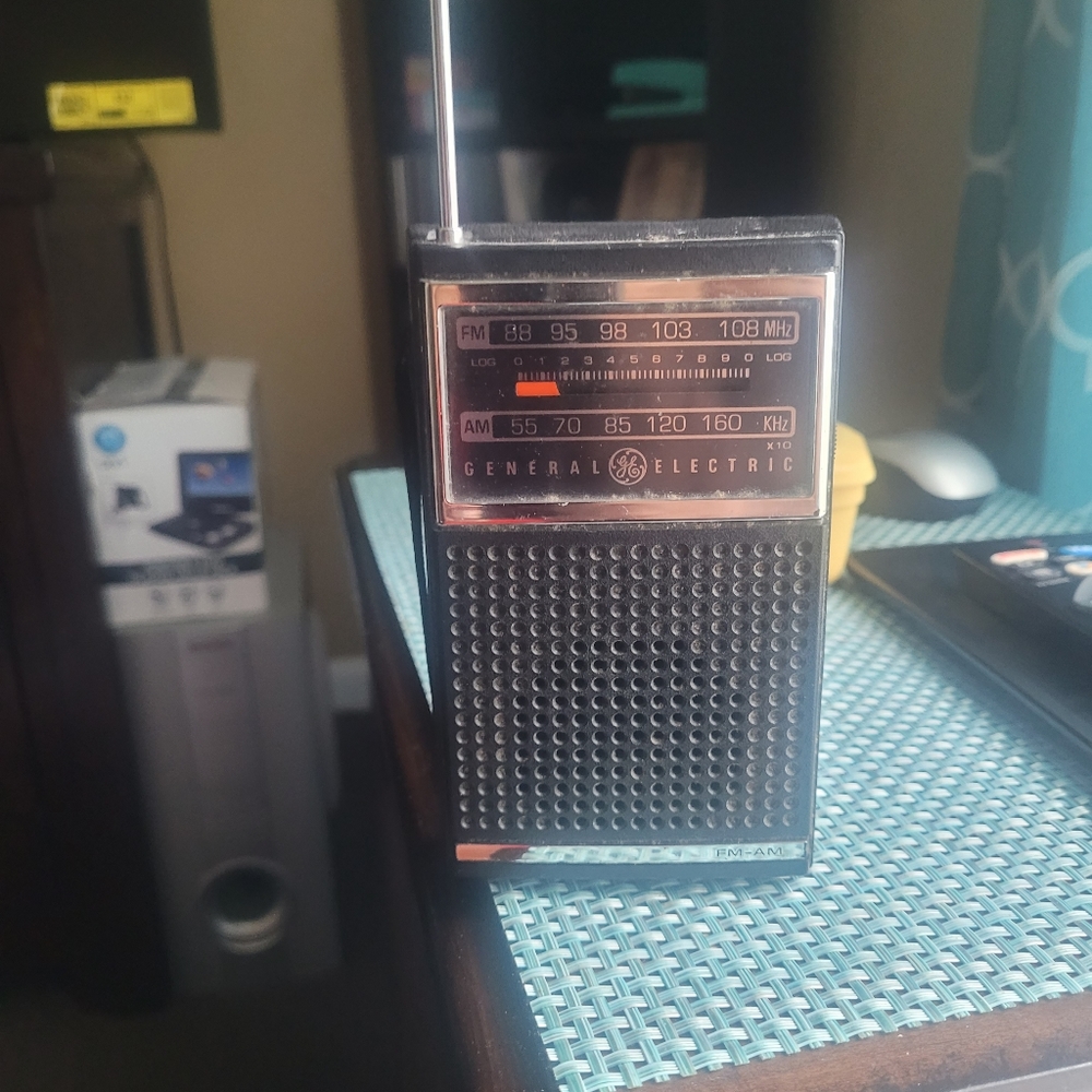 Vintage radio